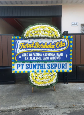 Papan Bunga Duka di Sungai Binti