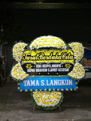 Papan Bunga Duka di Sungai Binti